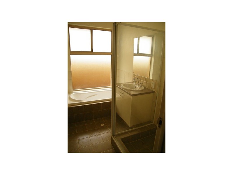 8 Clairault Rise, Pearsall WA 6065