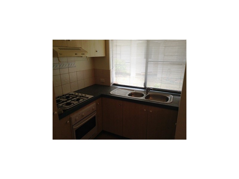 1/17 Lowther Terrace, Nollamara WA 6061