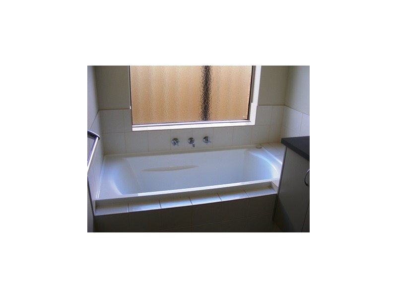 18  Willeroo Chase, Carramar WA 6031