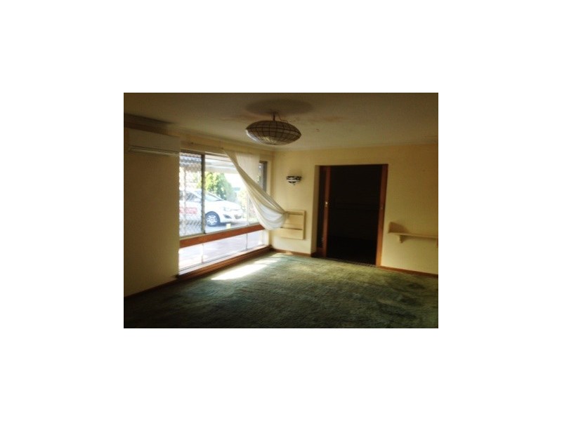 8 Maritana Road, Kallaroo WA 6025