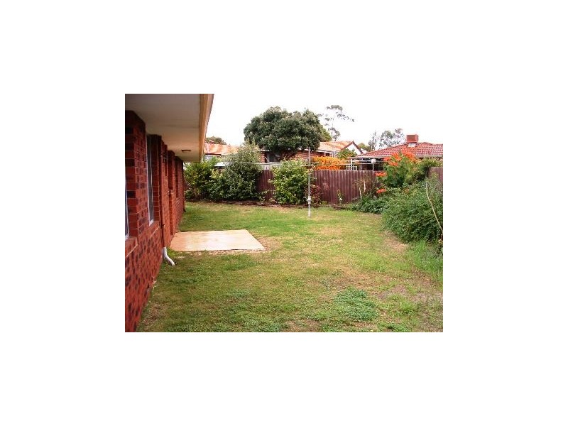 31 Parmelia Way, Craigie WA 6025