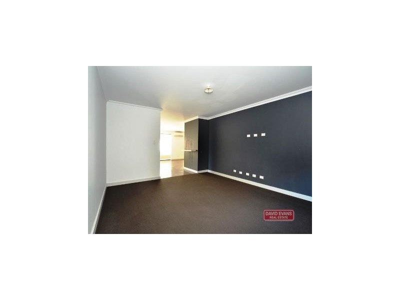 12 Jingana Road, Banksia Grove WA 6031