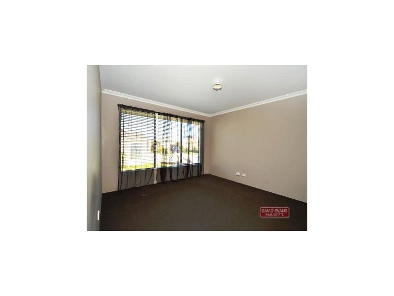 12 Jingana Road, Banksia Grove WA 6031