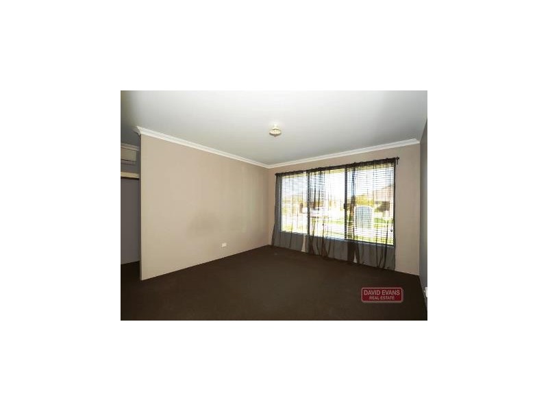 12 Jingana Road, Banksia Grove WA 6031