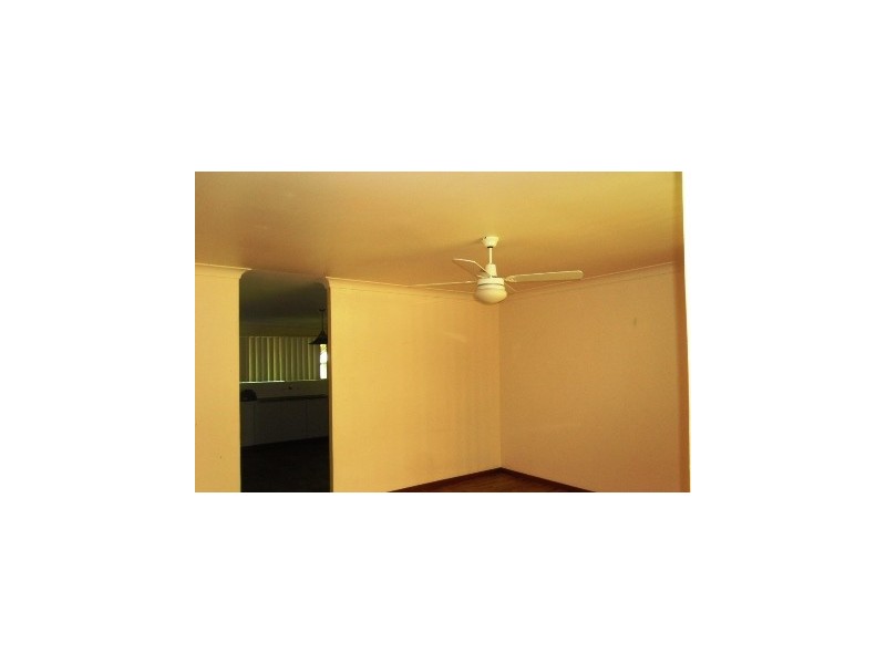 16A Beeston Crescent, Marangaroo WA 6064