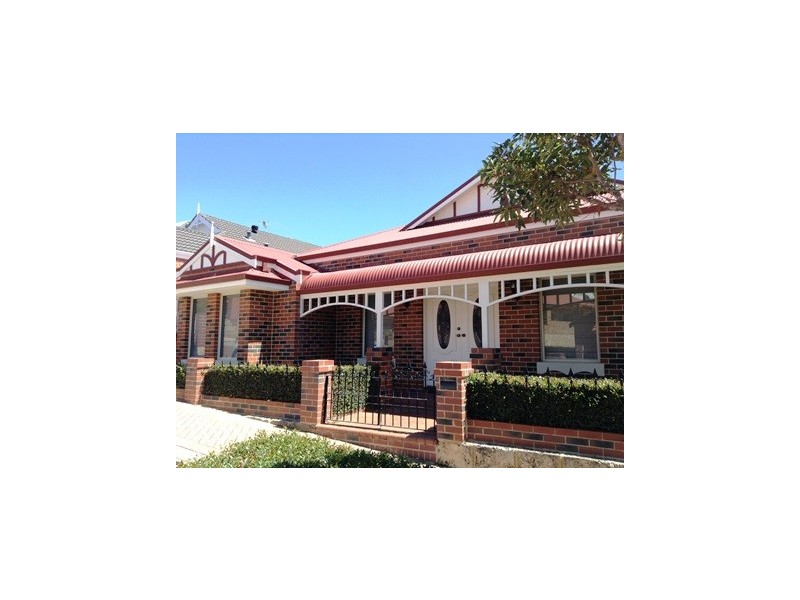 19 Shoveler Terrace, Joondalup WA 6027