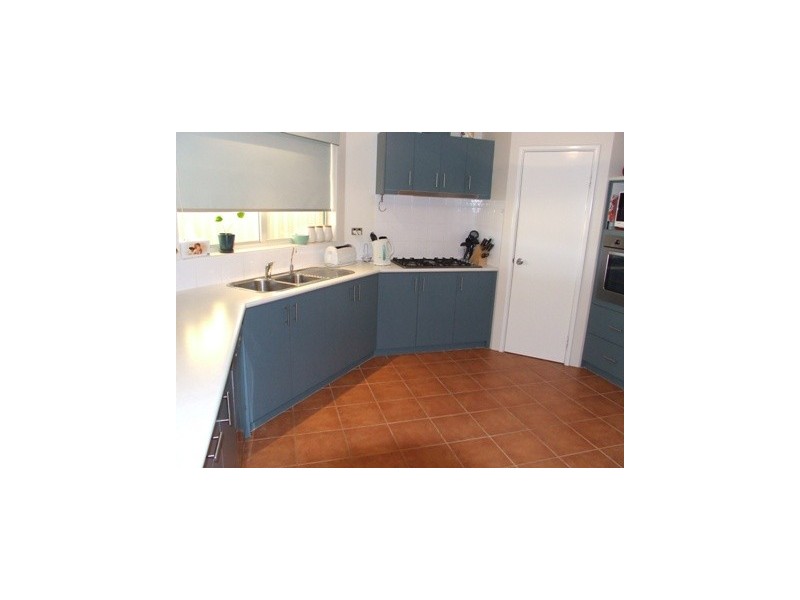 34 Kentucky Boulevard, Hocking WA 6065