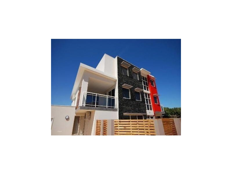 1 and 2/36 Currambine Boulevard, Currambine WA 6028