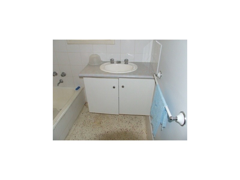 16 Findon Crescent, Westminster WA 6061