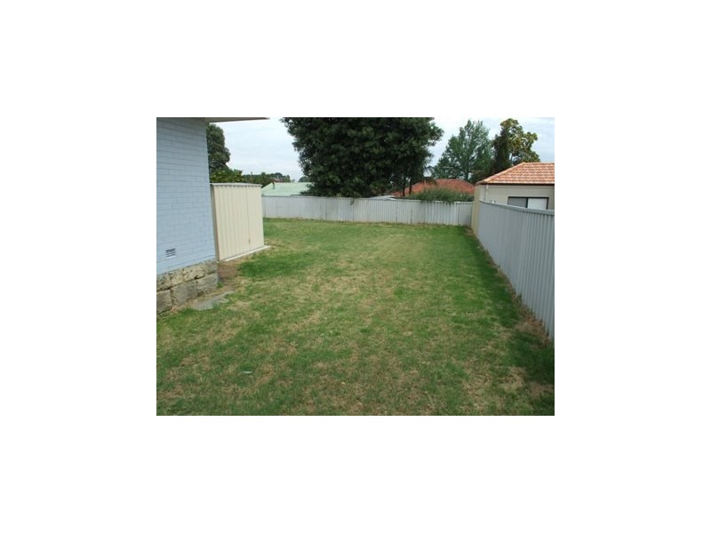 16 Findon Crescent, Westminster WA 6061