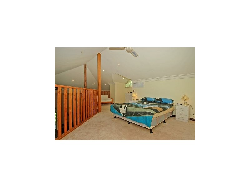 124 Casuarina Way, Wanneroo WA 6065