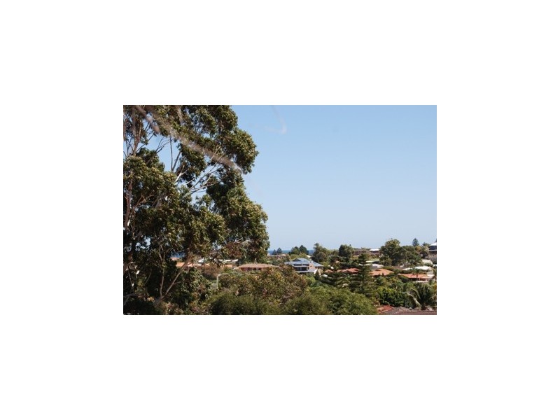 81 Mullaloo Drive, Mullaloo WA 6027