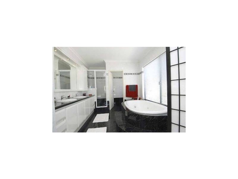 20 Clarecastle Retreat, Mindarie WA 6030