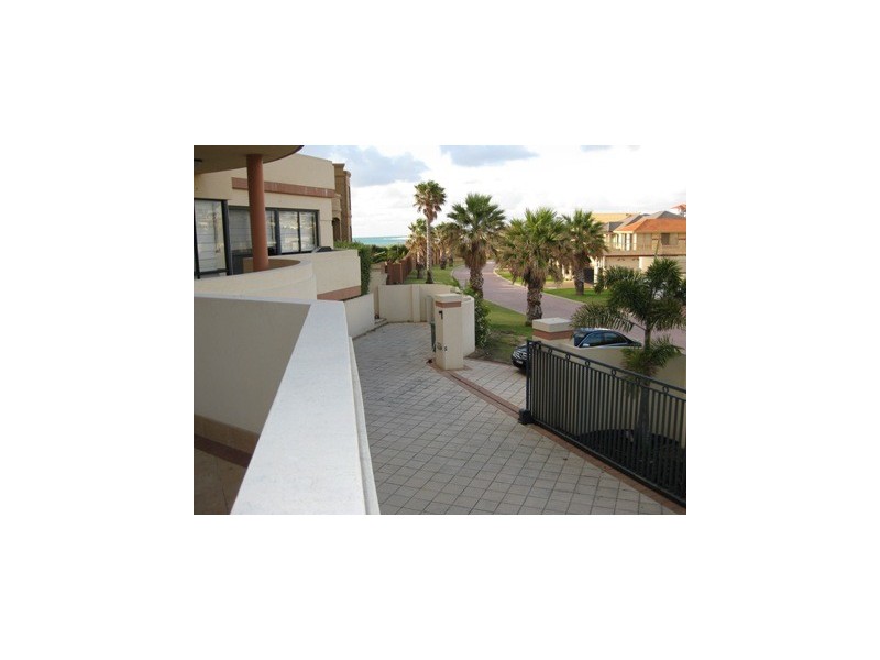 20 Clarecastle Retreat, Mindarie WA 6030