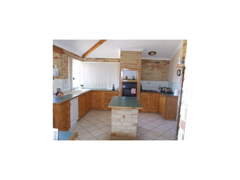 19 Seapeak Road, Ocean Reef WA 6027