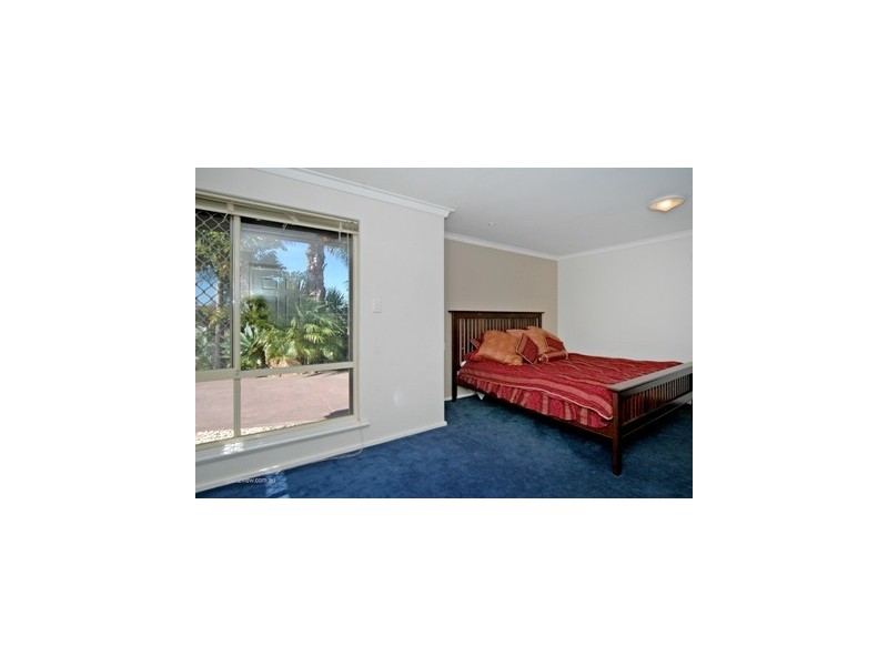 9 Hawick Court, Warwick WA 6024