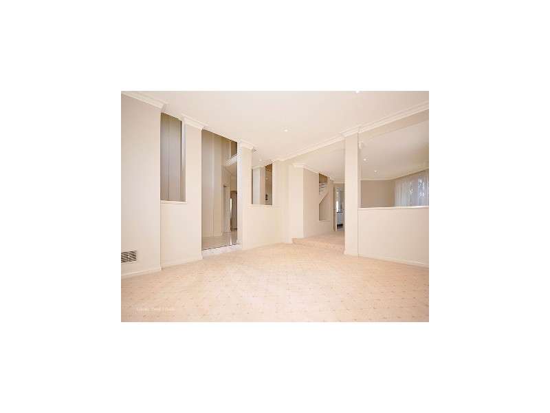 82 Limetree Circuit, Mindarie WA 6030