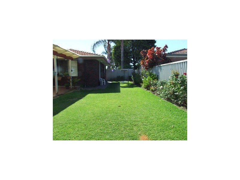 12 Mudalla Place, Wanneroo WA 6065