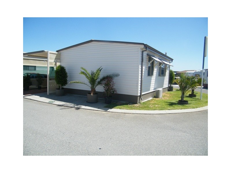 50/30 Mangano Place, Wanneroo WA 6065