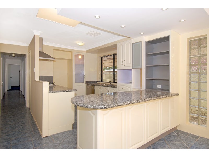 23  Acacia Way, Duncraig WA 6023