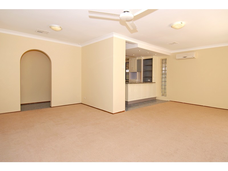 23  Acacia Way, Duncraig WA 6023