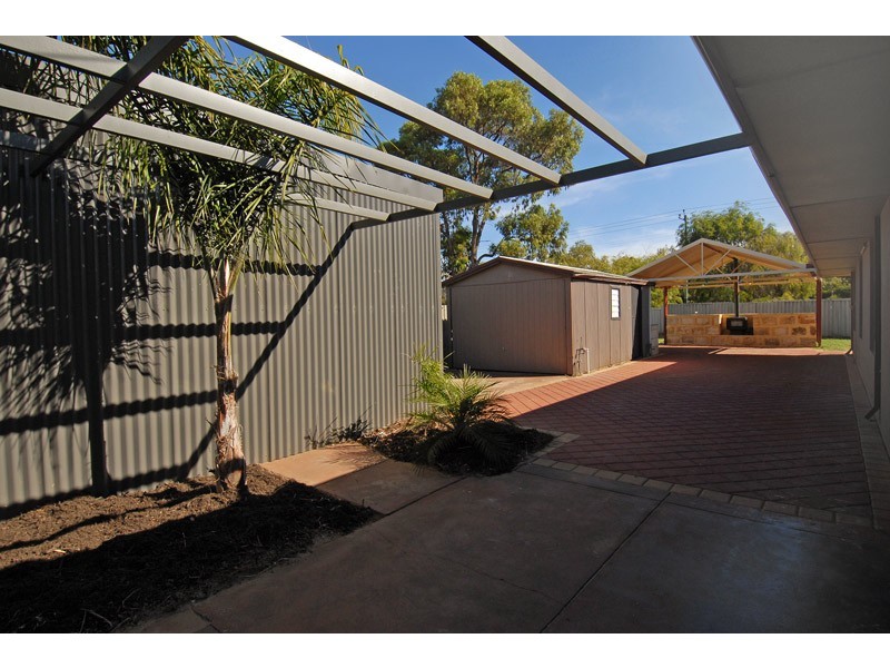 23  Acacia Way, Duncraig WA 6023