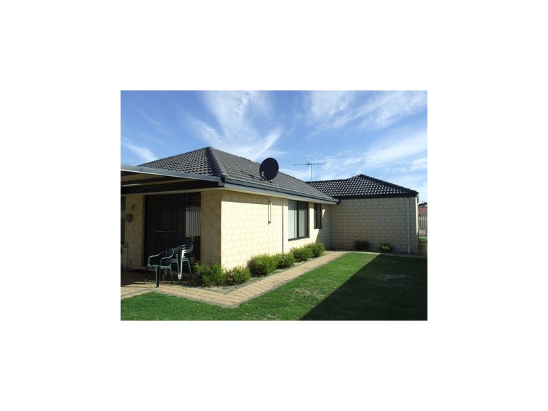 9 Kurnalpi Turn, Wanneroo WA 6065