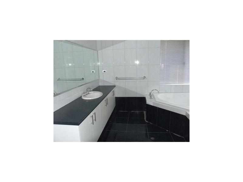 520 Sydney Road, Gnangara WA 6077