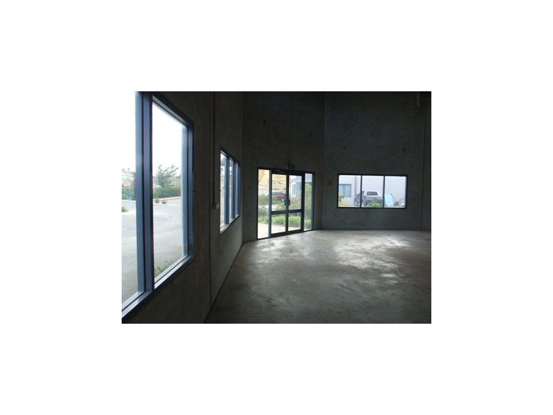 8/42 Conquest Way, Wangara WA 6065