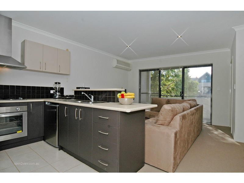 6/22 Grand Boulevard, Joondalup WA 6027