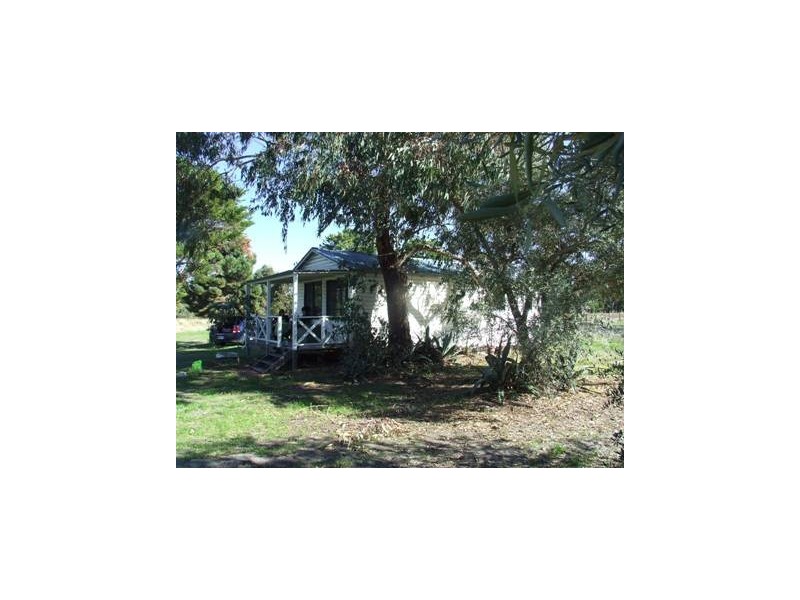 554 Neaves Road, Mariginiup WA 6065