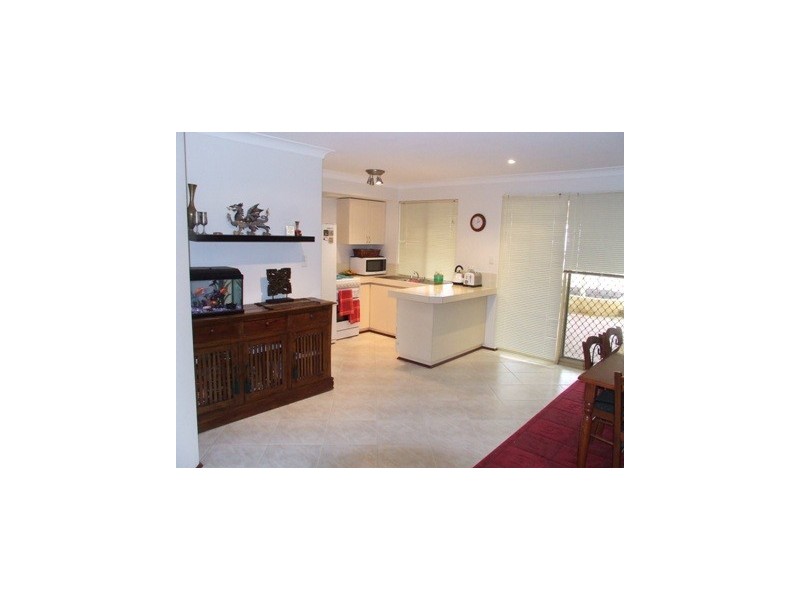 9 Greenfields Circle, Hocking WA 6065