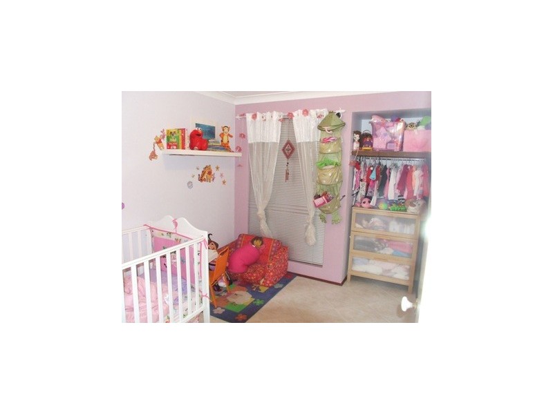 9 Greenfields Circle, Hocking WA 6065