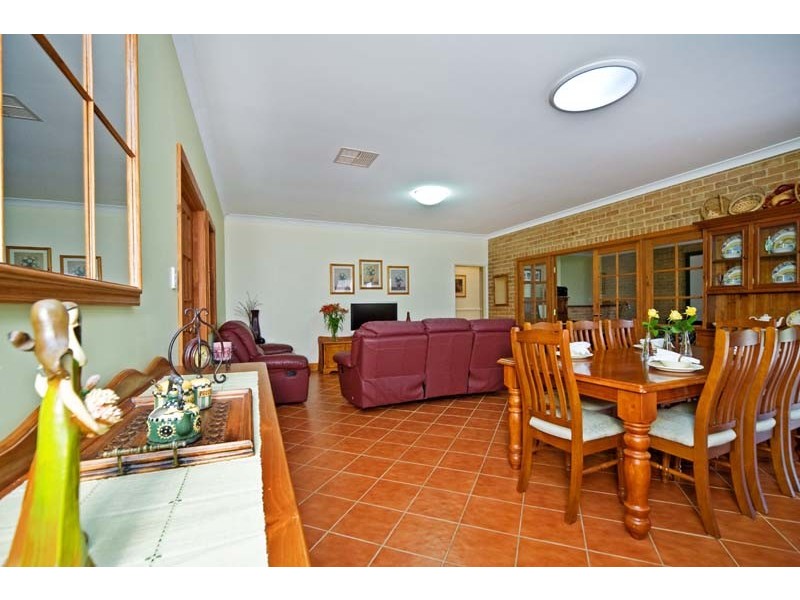 5 Primula Court, Woodvale WA 6026