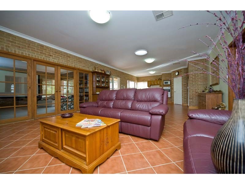 5 Primula Court, Woodvale WA 6026