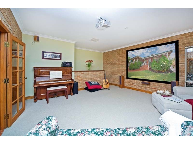 5 Primula Court, Woodvale WA 6026