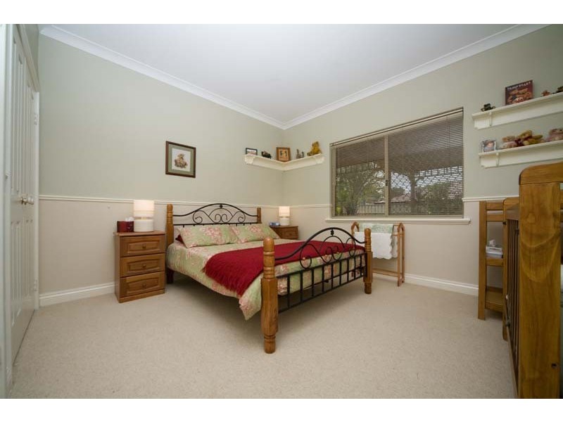 5 Primula Court, Woodvale WA 6026