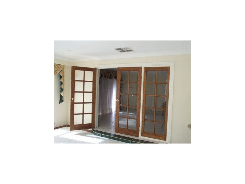 68 Contour Drive, Mullaloo WA 6027