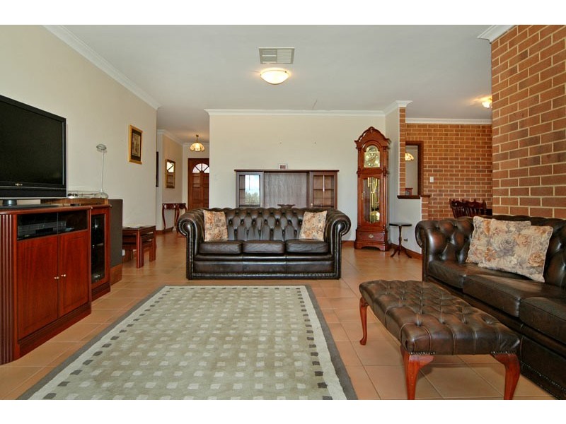 8 Utah Grove, Joondalup WA 6027