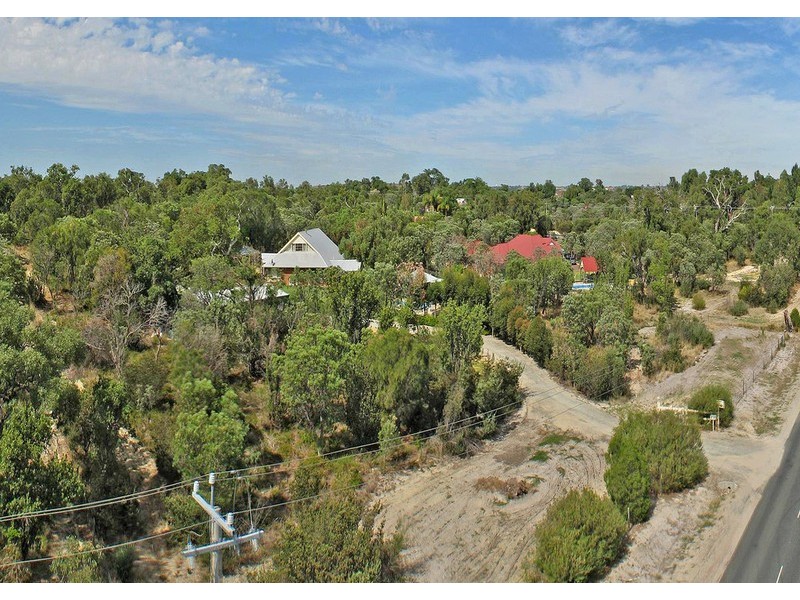 194 Badgerup Road, Gnangara WA 6065