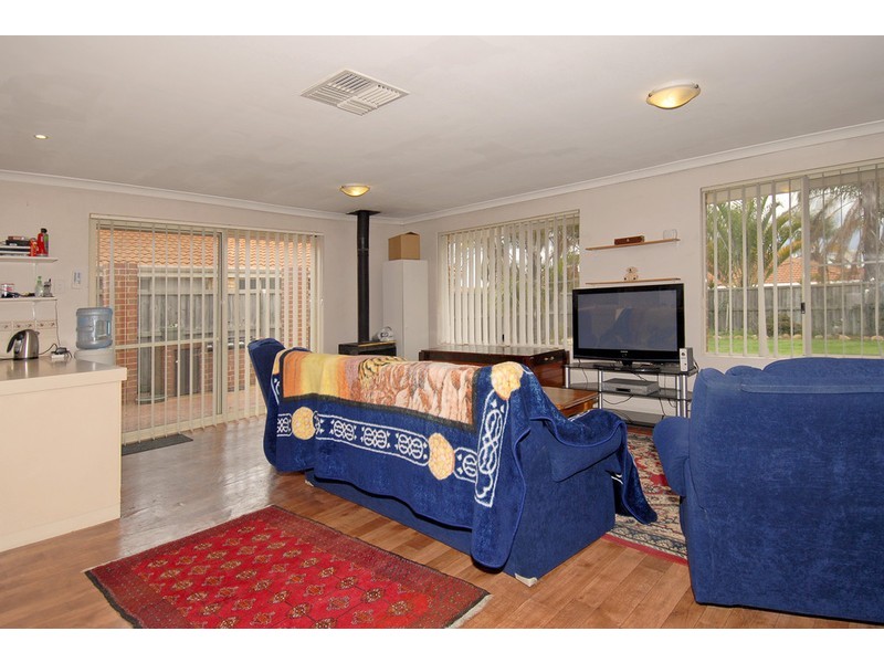 66 Starbush Crescent, Ellenbrook WA 6069