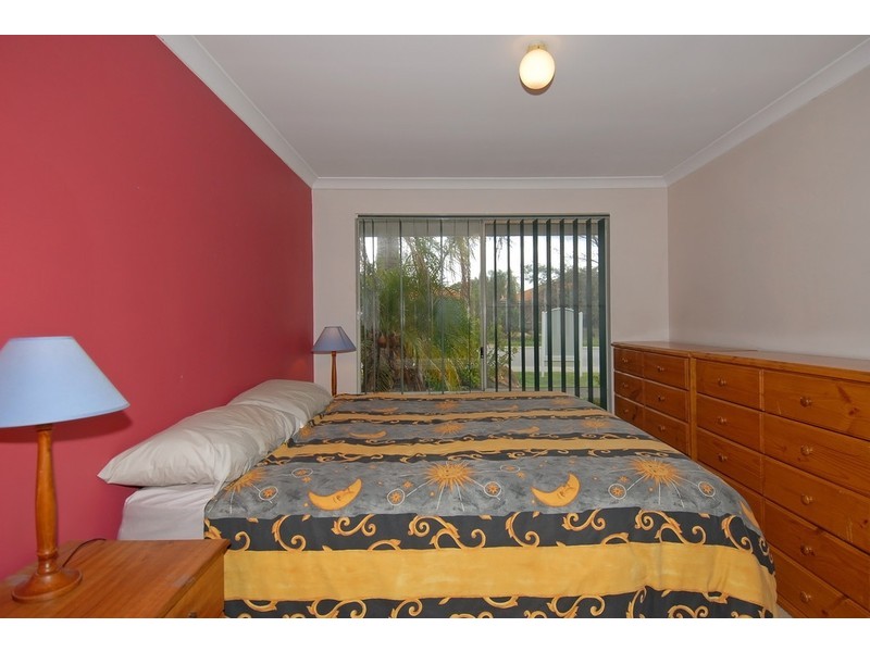 66 Starbush Crescent, Ellenbrook WA 6069