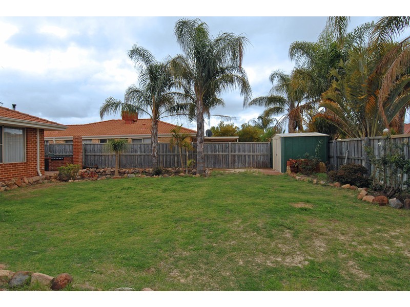 66 Starbush Crescent, Ellenbrook WA 6069