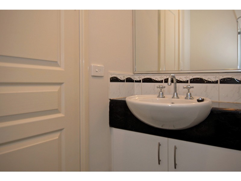 4/22 Grand Boulevard, Joondalup WA 6027