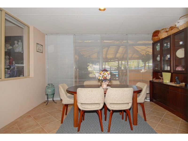 52 Timely Hostess Mews, Mariginiup WA 6065