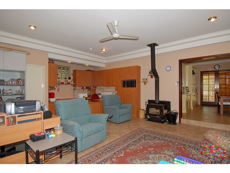 52 Timely Hostess Mews, Mariginiup WA 6065