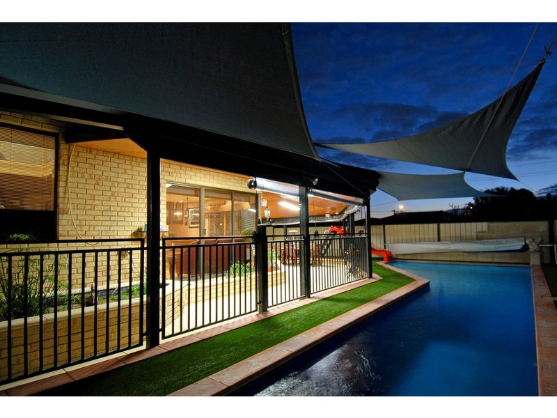 11 Siddeley Place, Dianella WA 6059