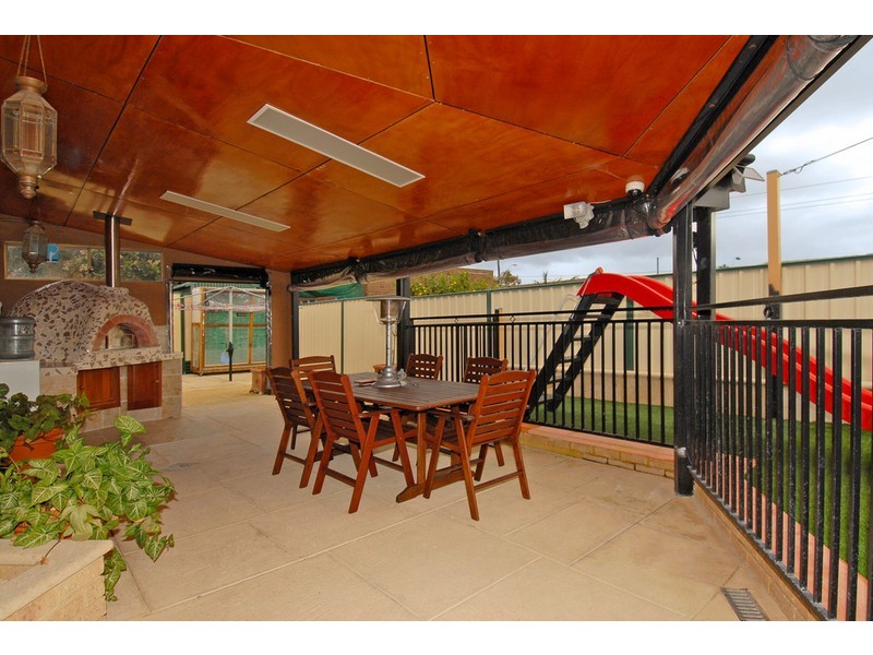 11 Siddeley Place, Dianella WA 6059