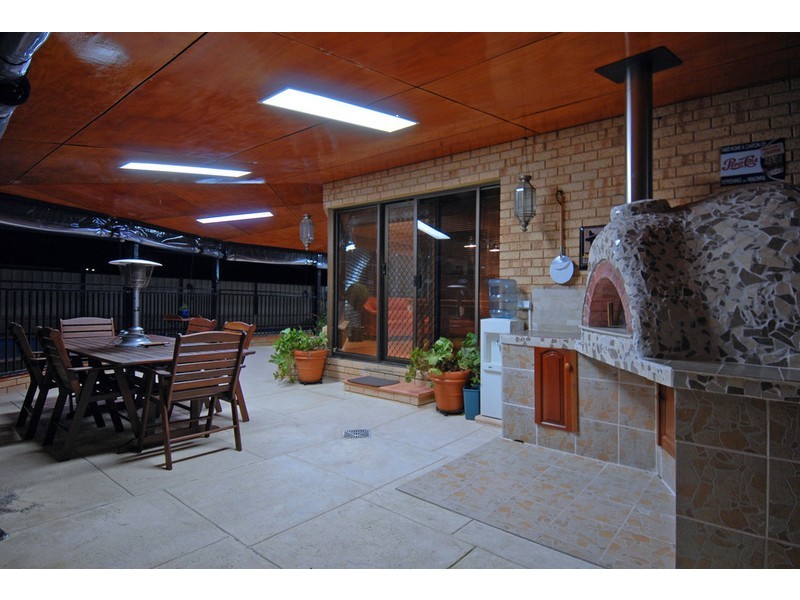 11 Siddeley Place, Dianella WA 6059