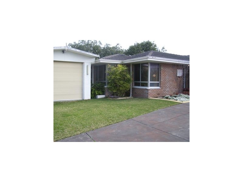 3 Gnobar Way, Mullaloo WA 6027